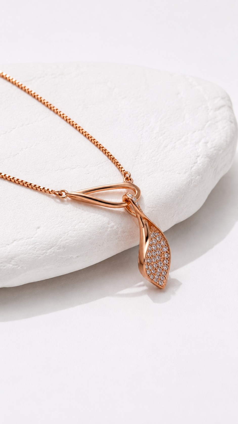 Calla Necklace | 925 Sterling Silver