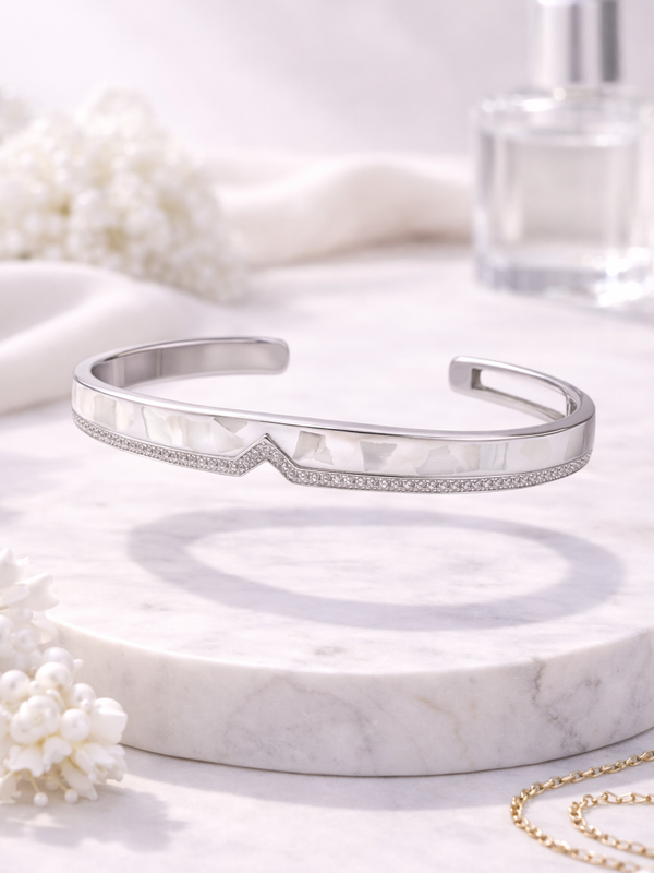 Vera Chevron Cuff Bracelet | 925 Sterling Silver