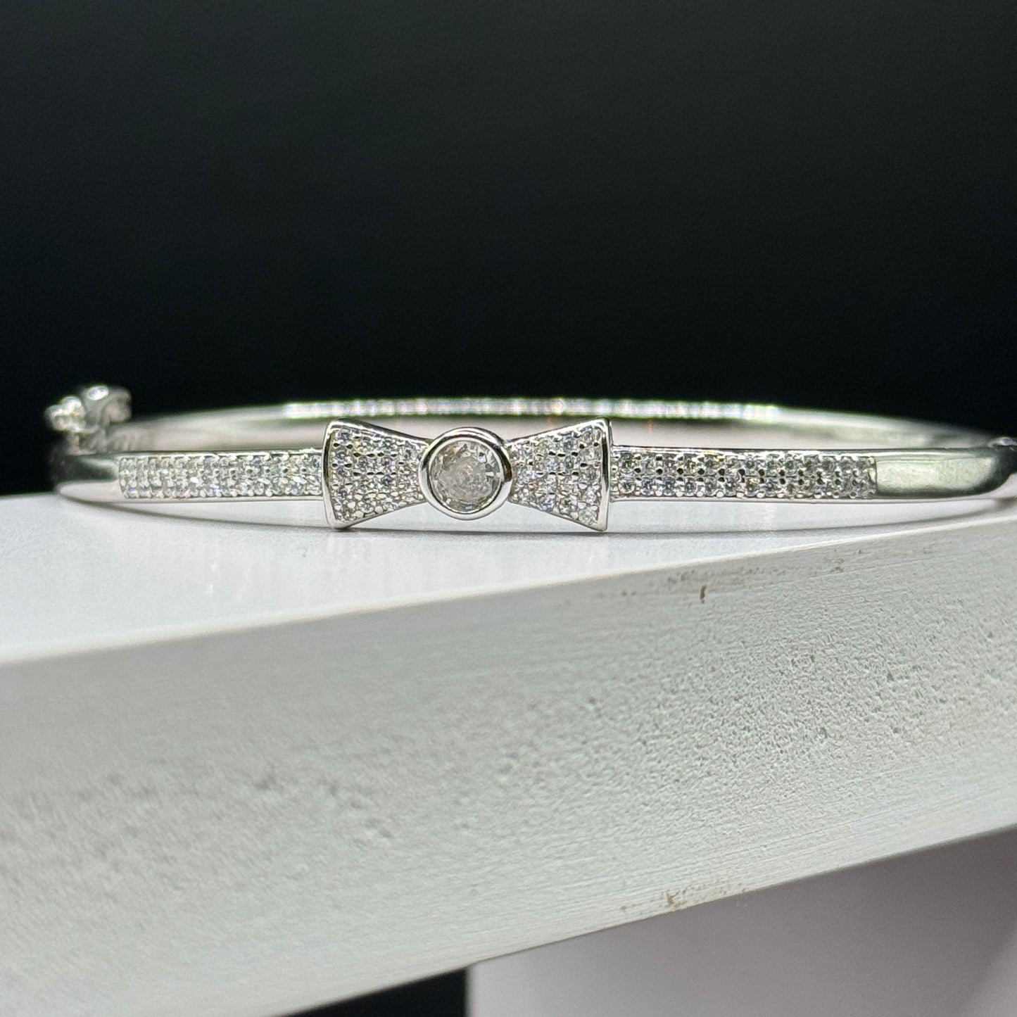 Chic Bow Kada