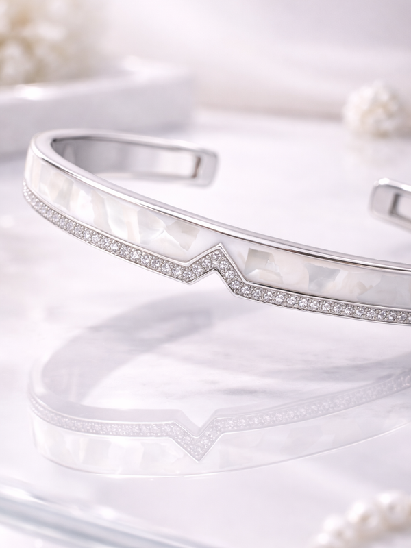 Vera Chevron Cuff Bracelet | 925 Sterling Silver