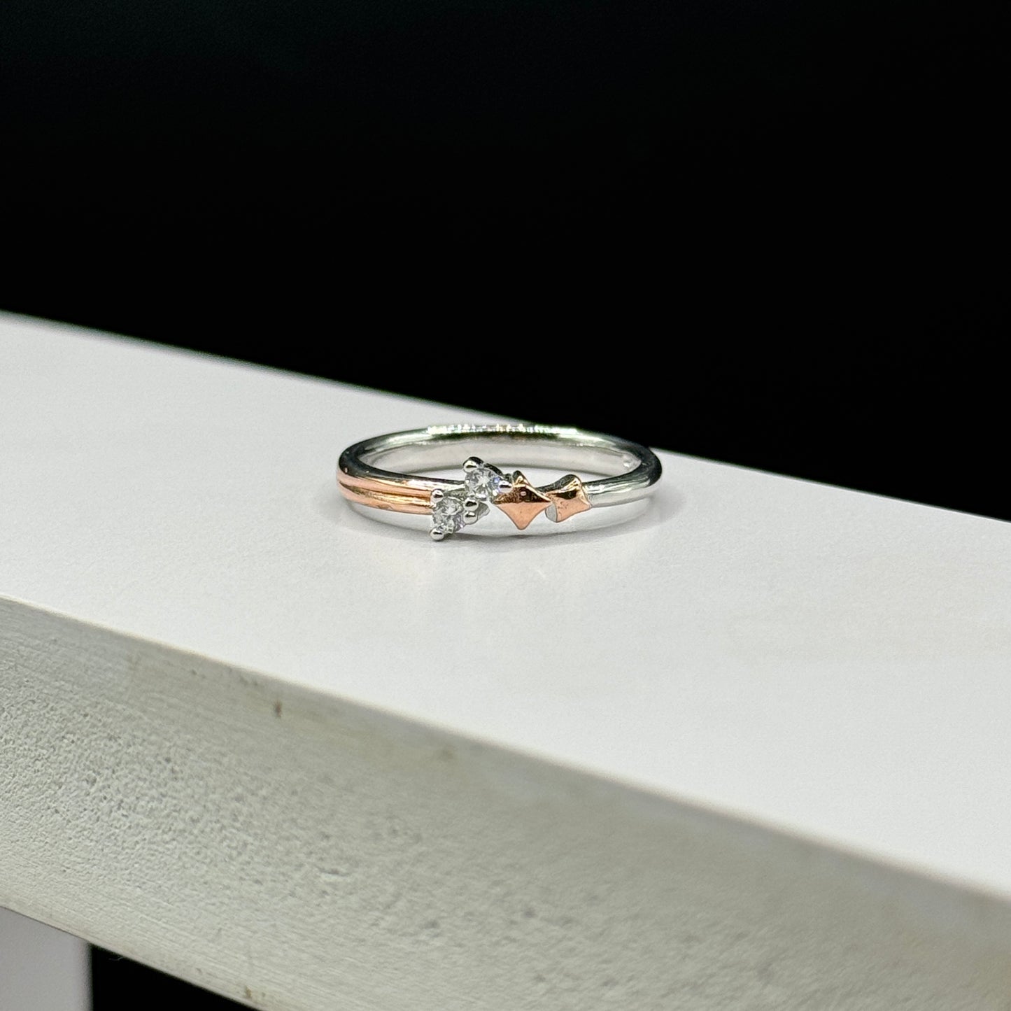Abstract Harmony Ring