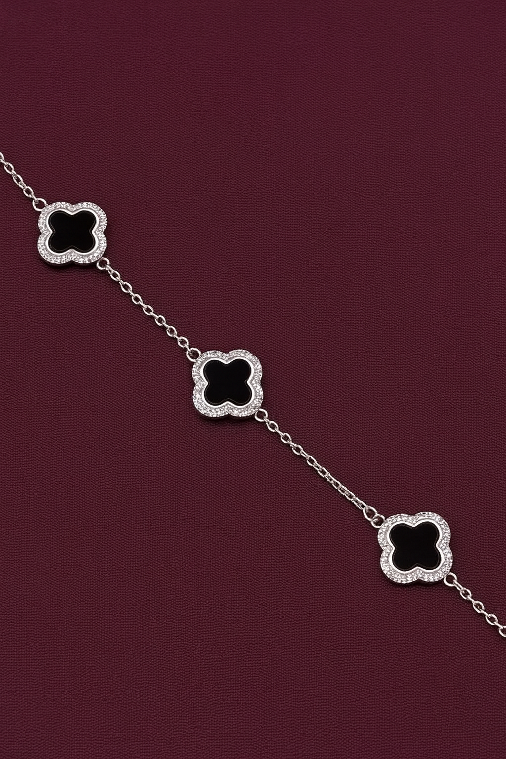 Noir Clover Bracelet