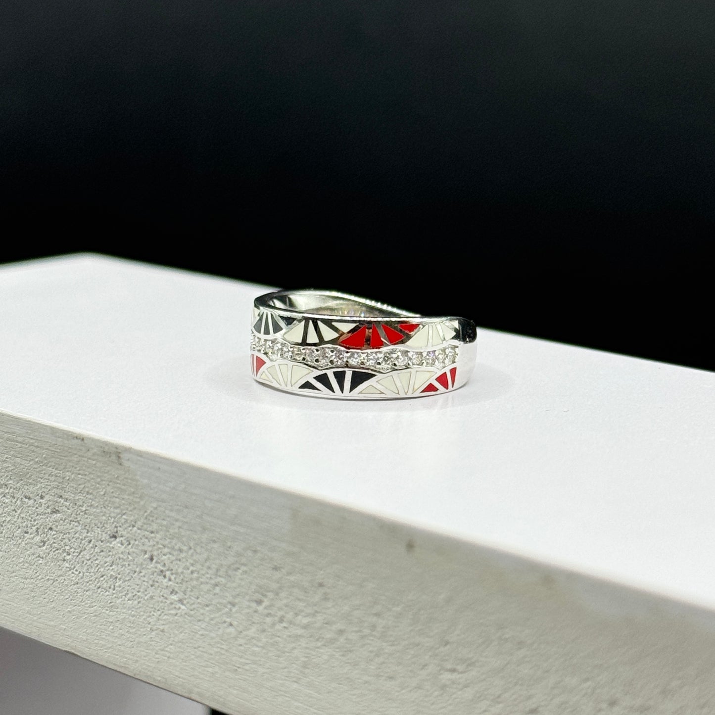 Geometric Fan Ring