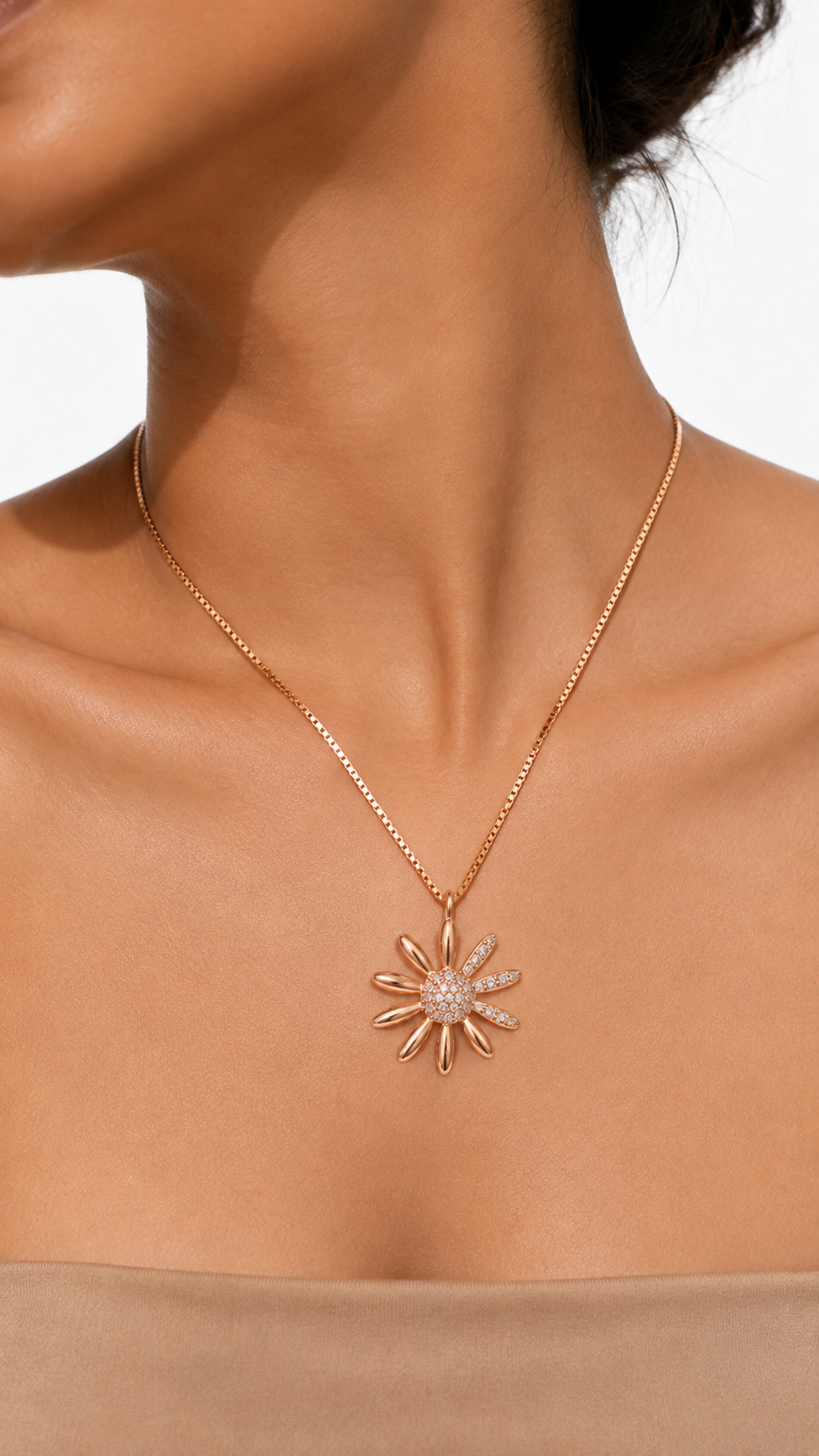 Viora Daisy Necklace | 925 Sterling Silver