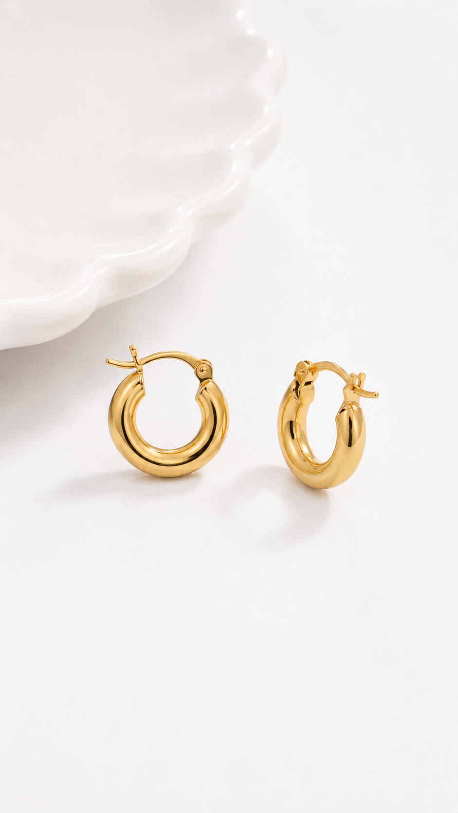 Nara Gold Hoops | 925 Sterling Silver
