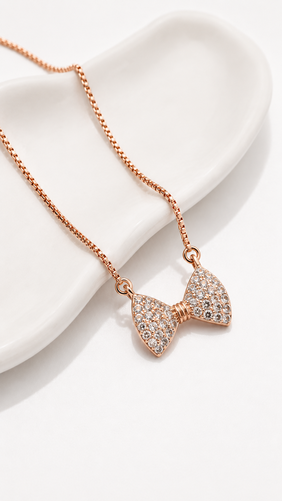 Vaelle Bow Necklace | 925 Sterling Silver