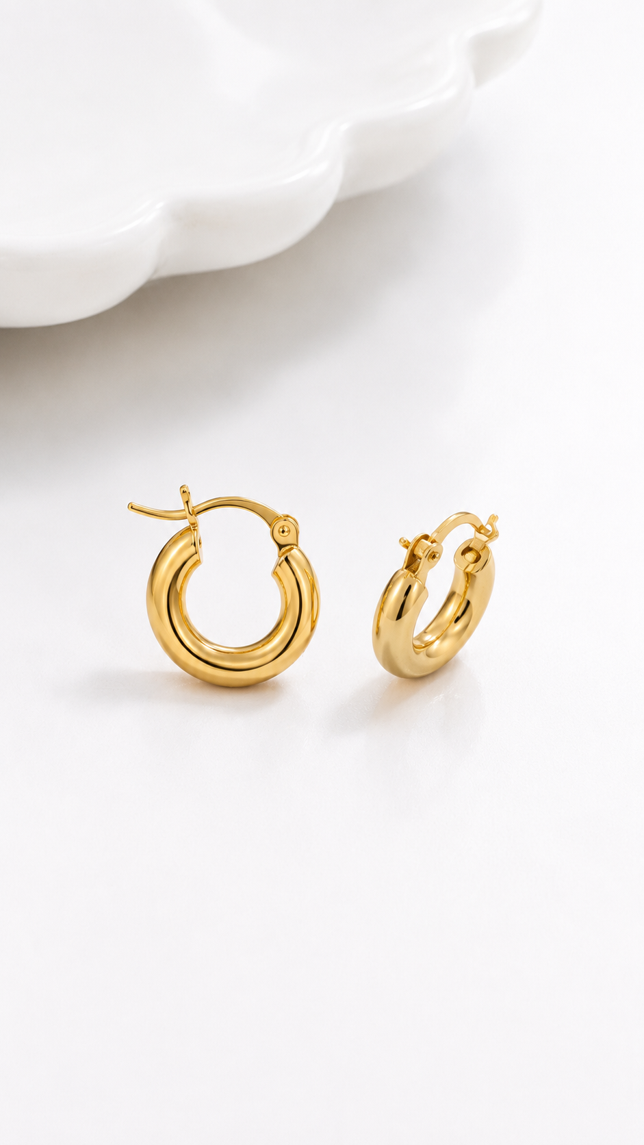 Nara Gold Hoops | 925 Sterling Silver