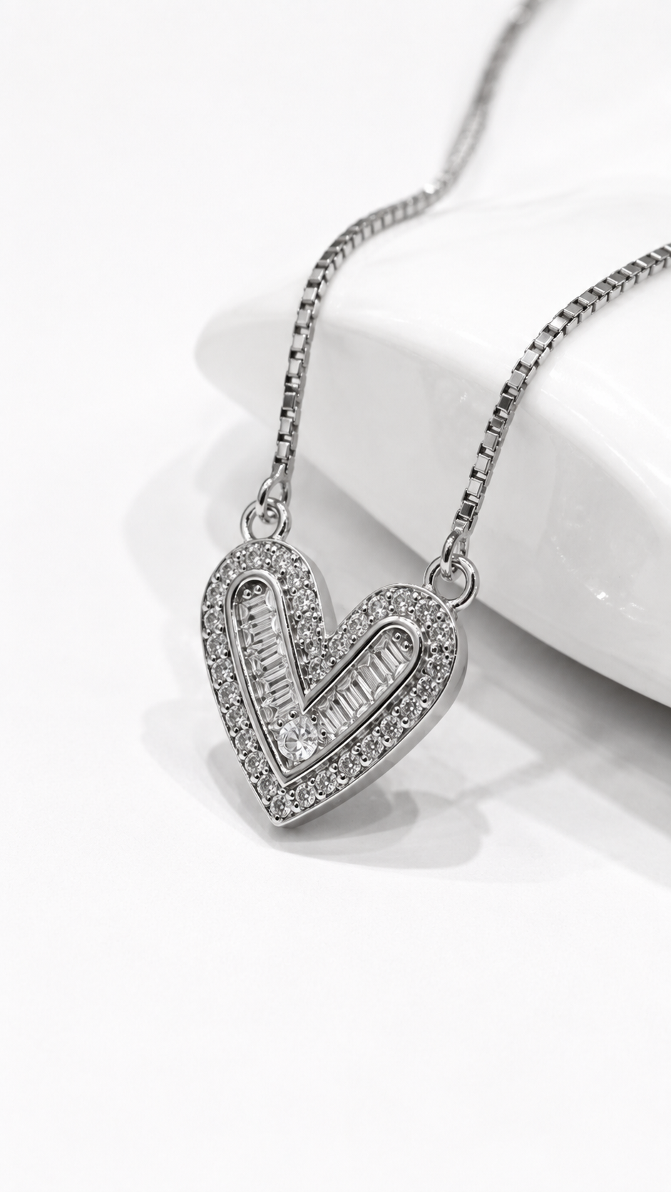 Vanta Heart Necklace | 925 Sterling Silver