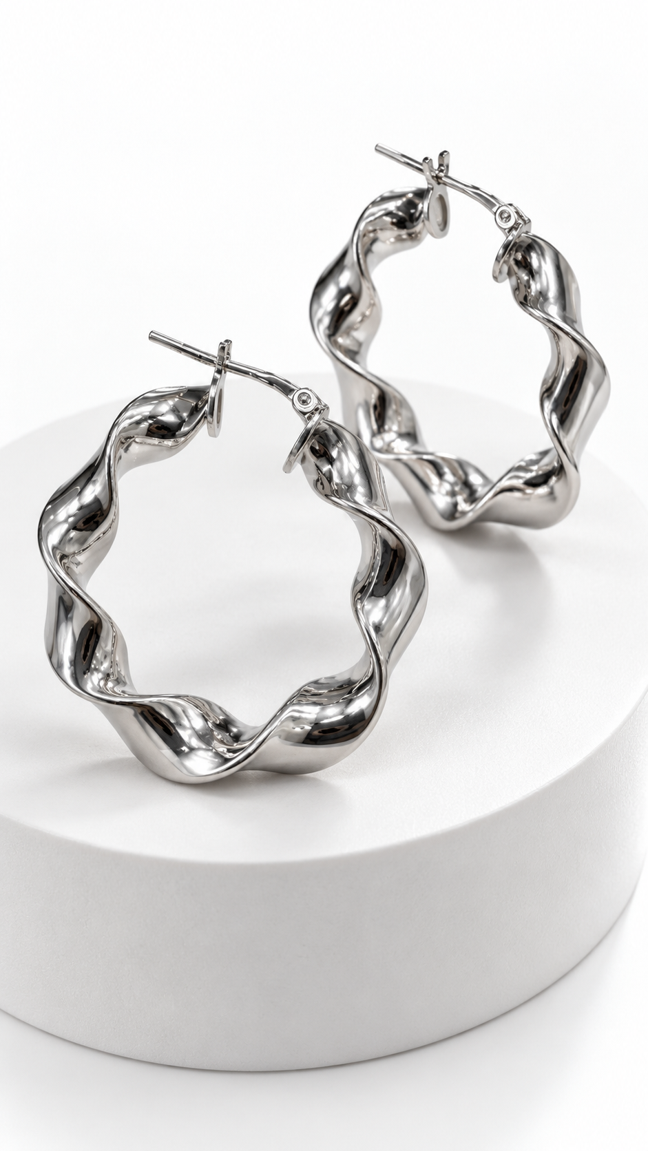 Tessa Hoops | 925 Sterling Silver