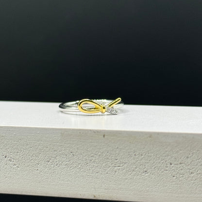 Gold Ribbon Ring