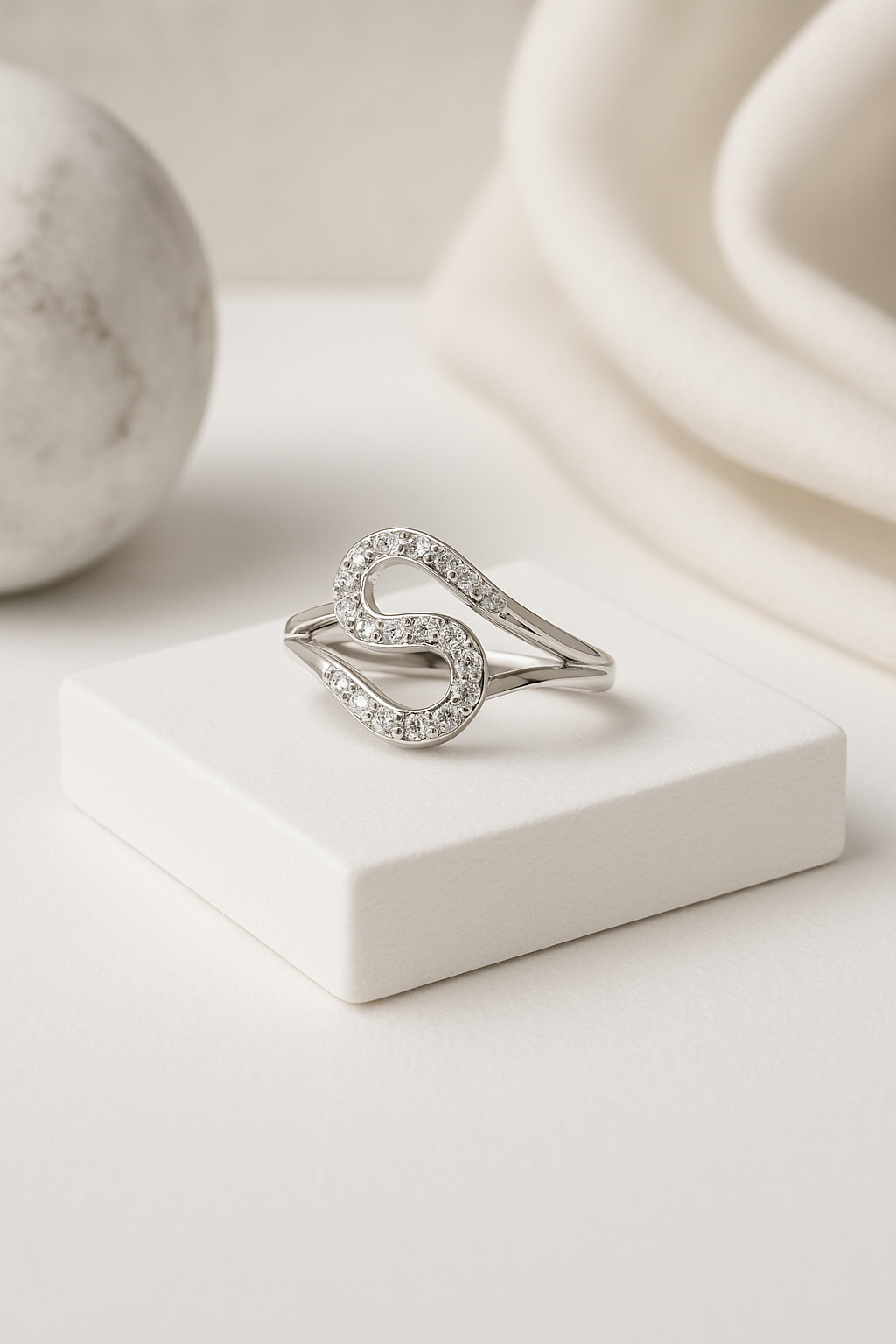 Lumina Twist Pavé Ring - Sterling Silver