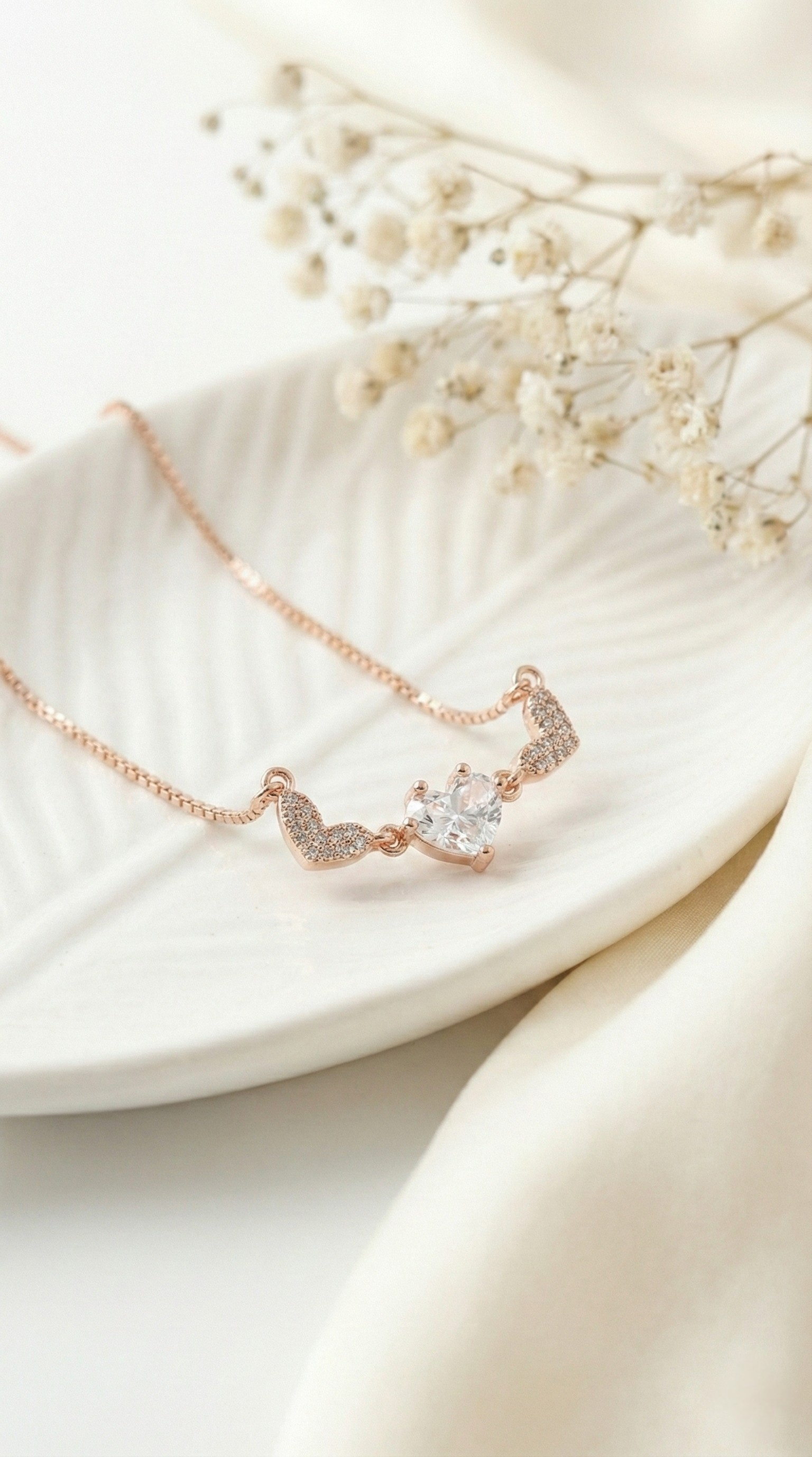 Tria Amour Necklace | 925 Sterling Silver