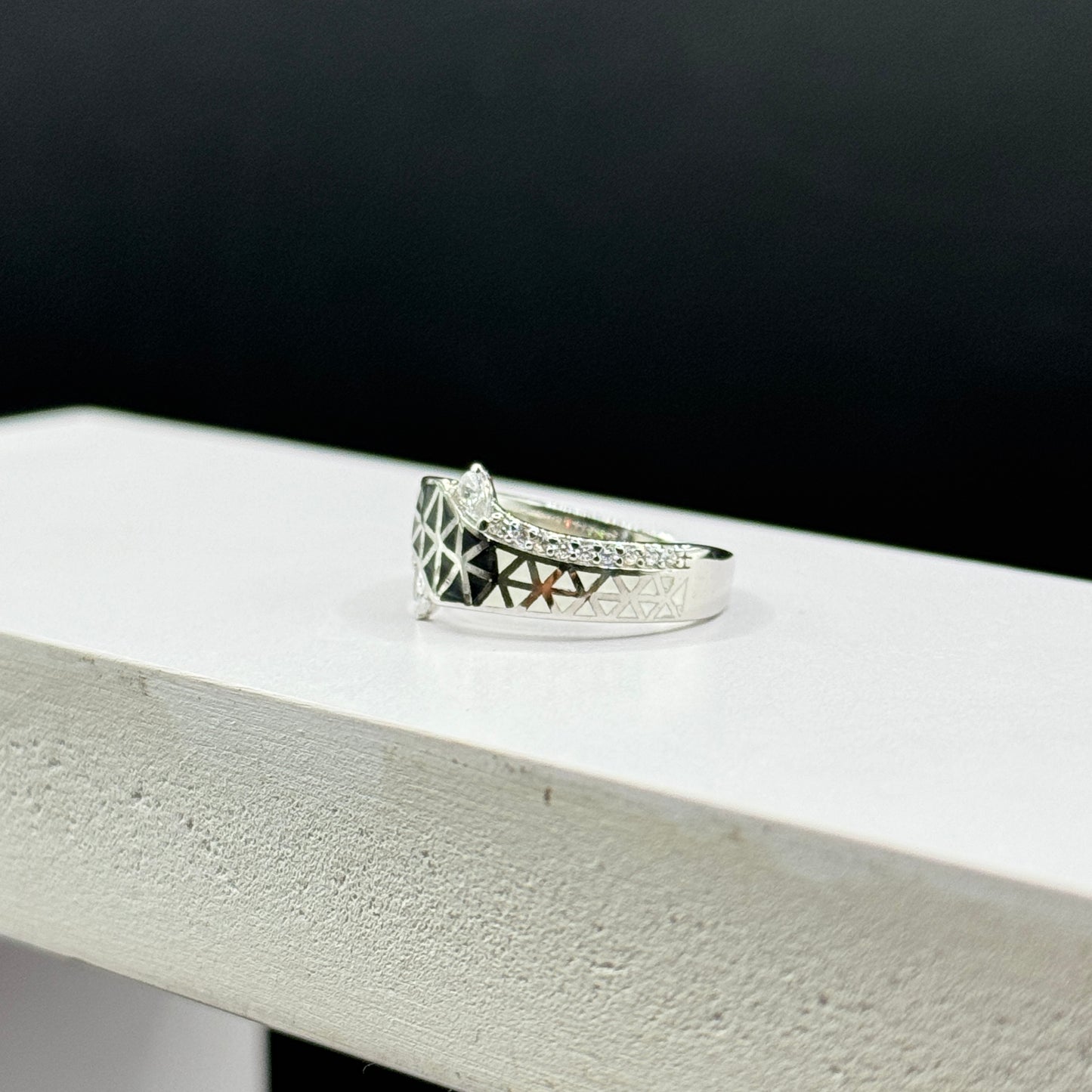 Geo Split Ring