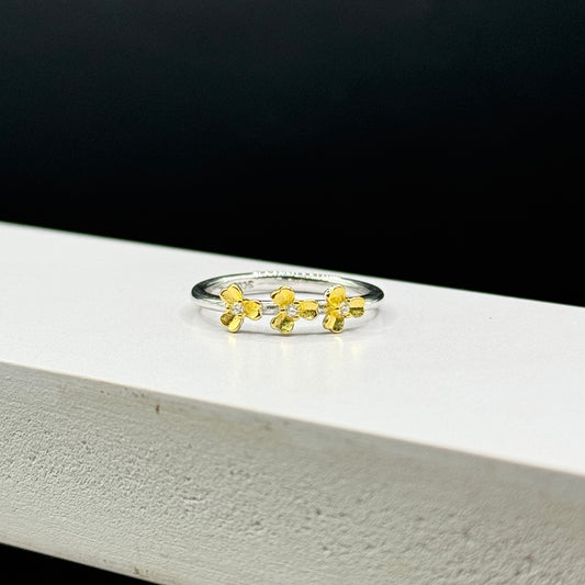 Petal Trio Ring