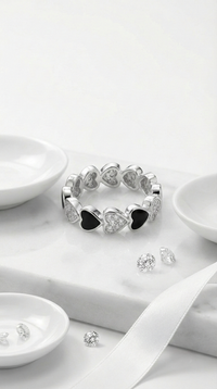 Élise Noir Heart Ring | 925 Sterling Silver