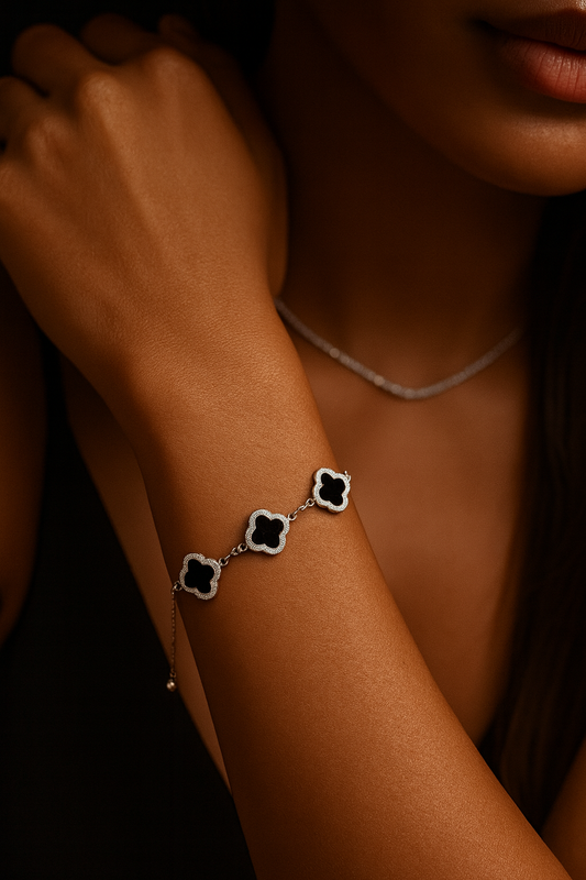 Noir Clover Bracelet