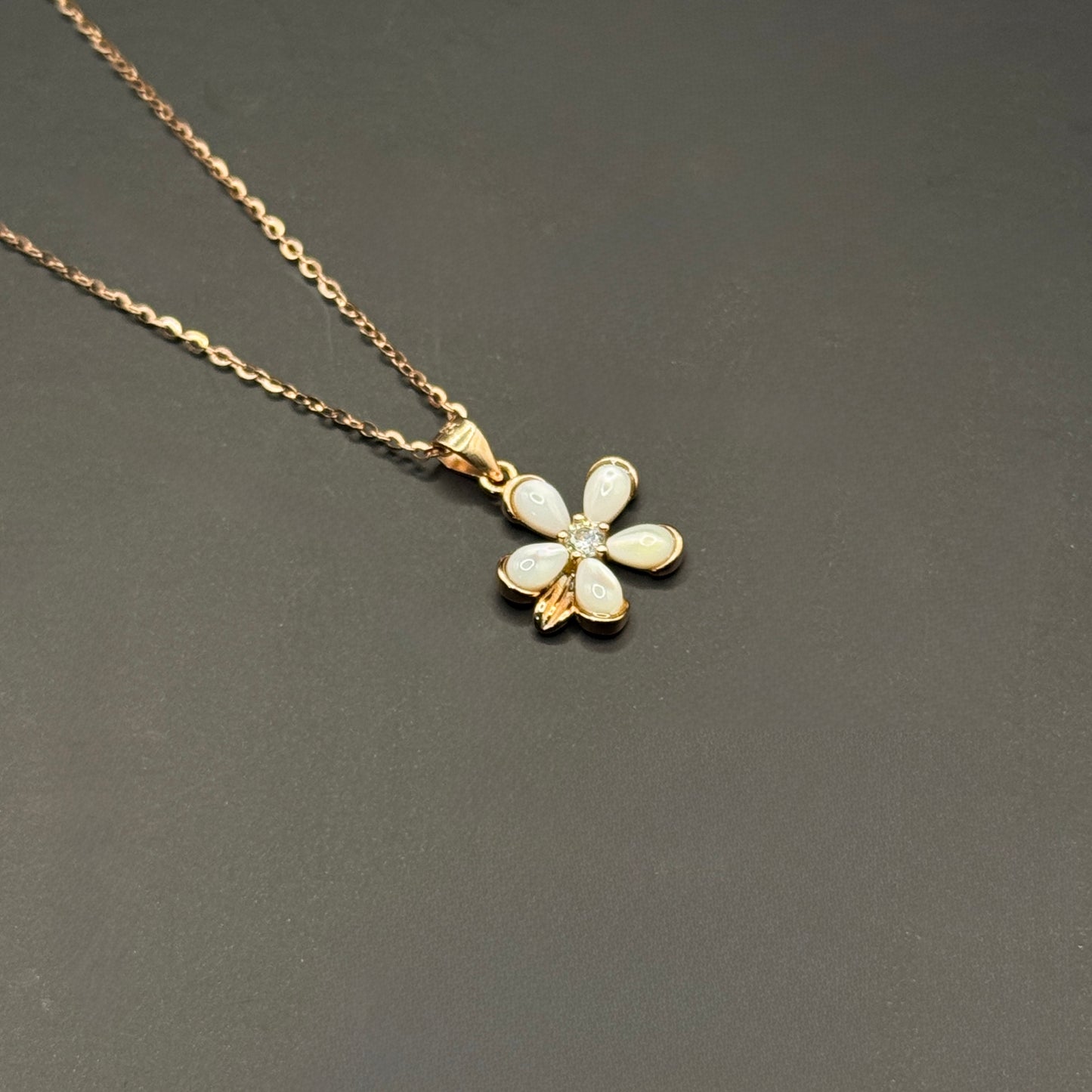 Daisy Blossom Necklace