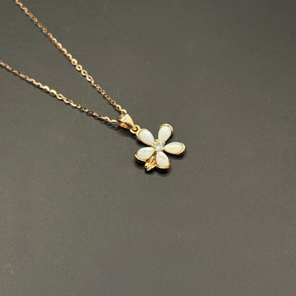 Daisy Blossom Necklace