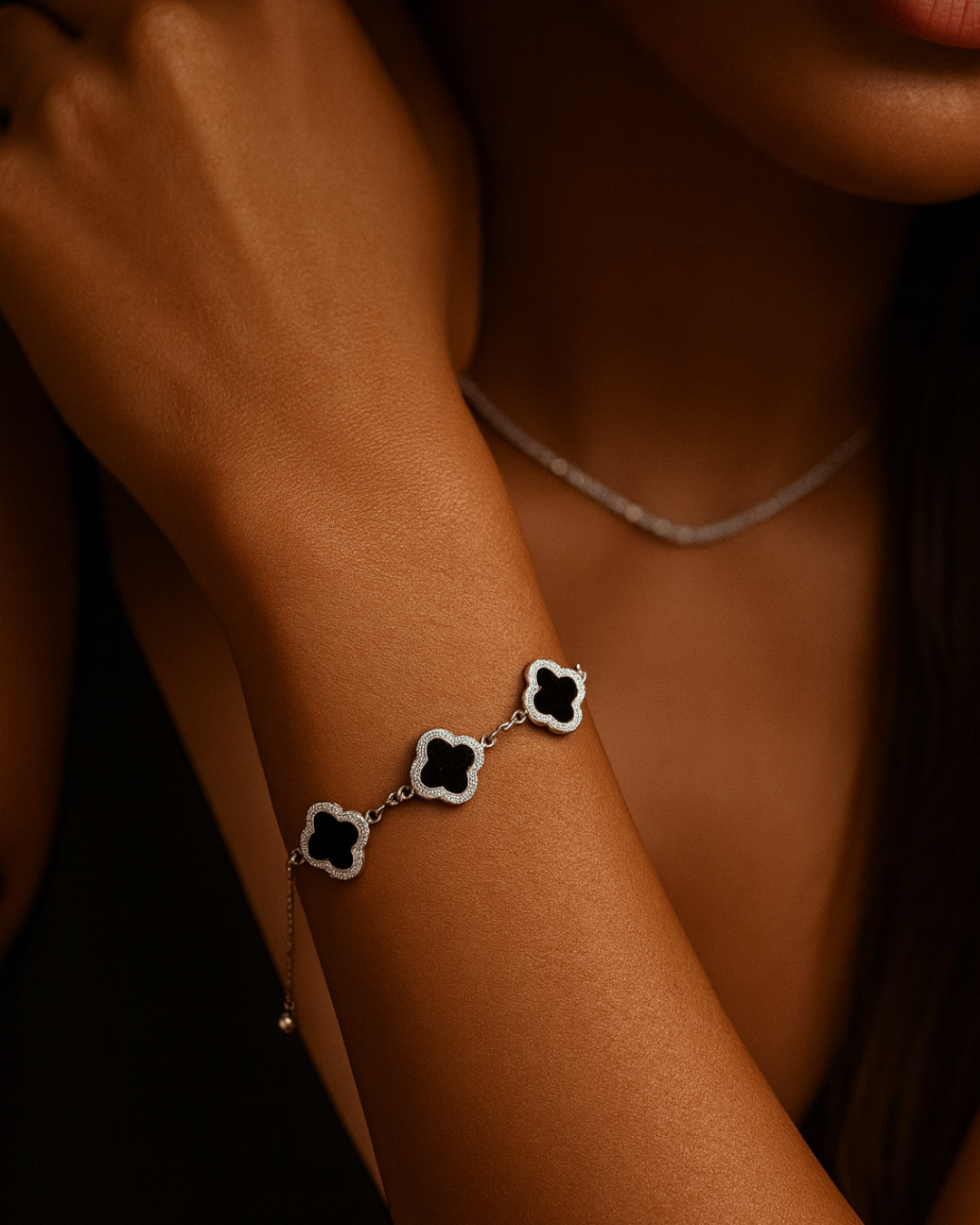 Noir Clover Bracelet Sterling Silver