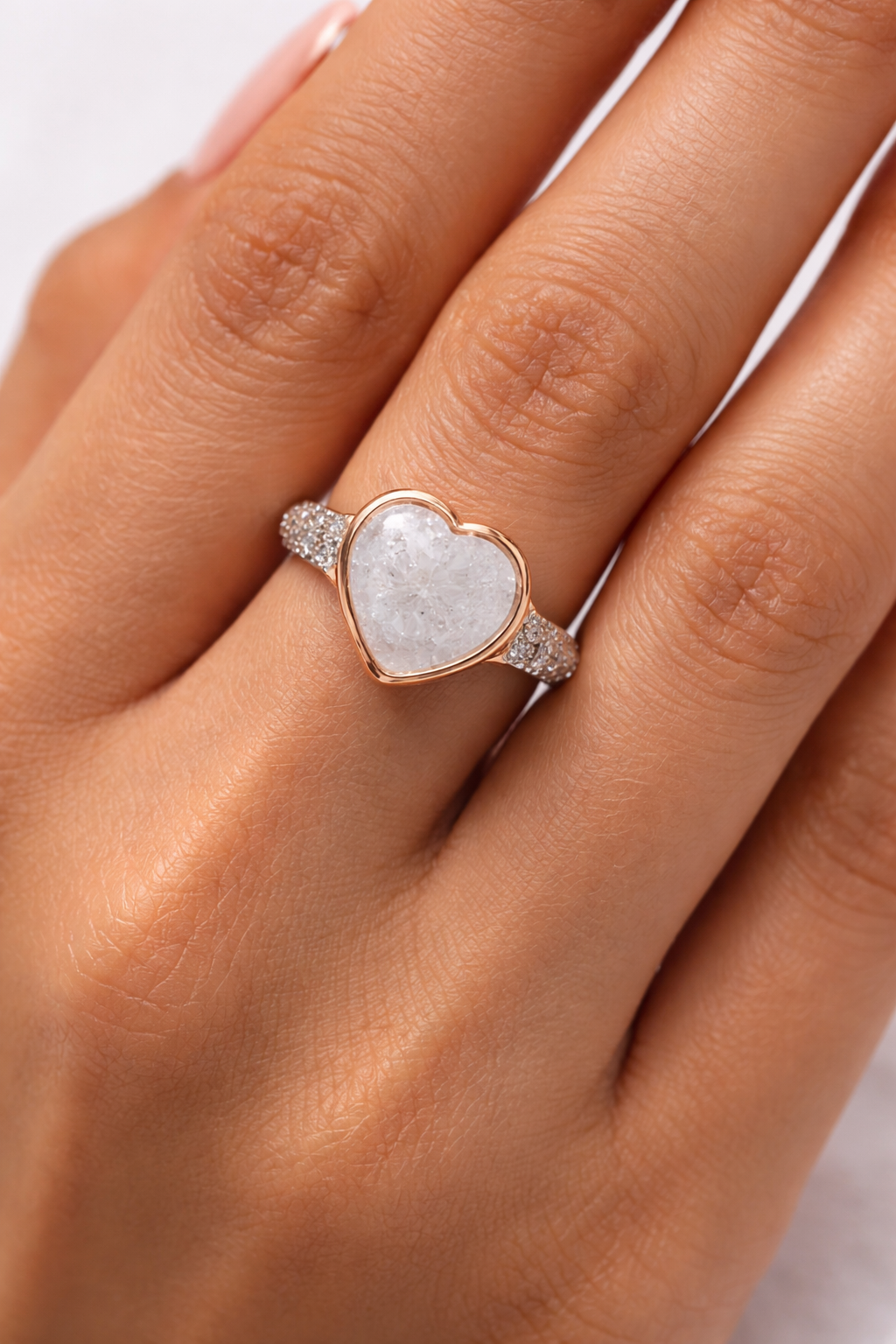 Aurora Heart Frost Ring | 925 Sterling Silver