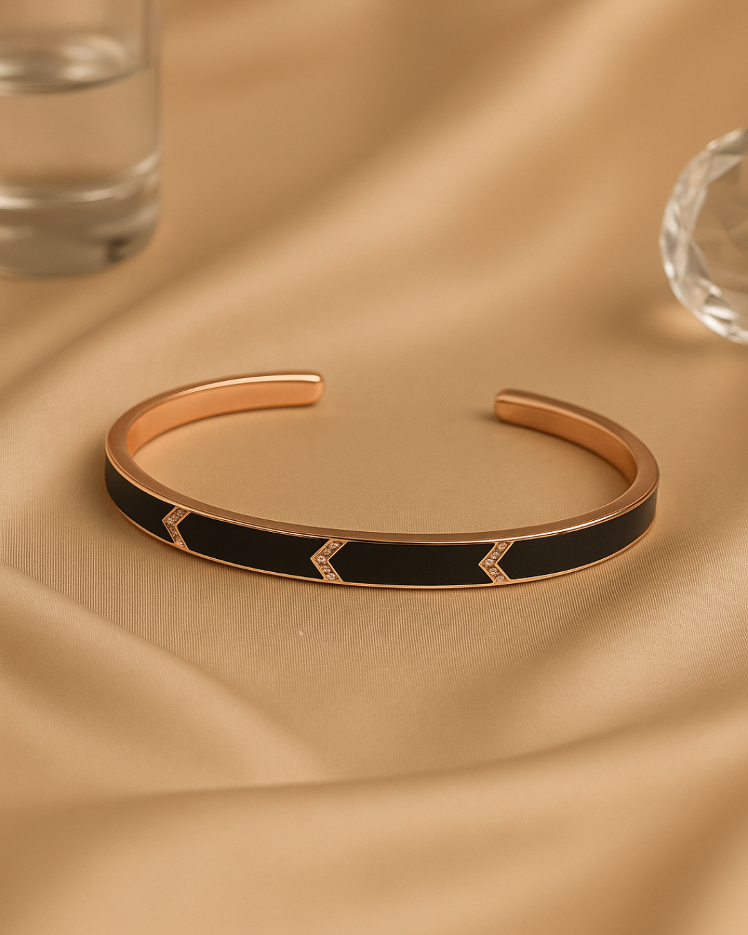 Noir Chevron Kada Sterling Silver