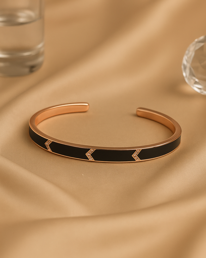 Noir Chevron Kada Sterling Silver