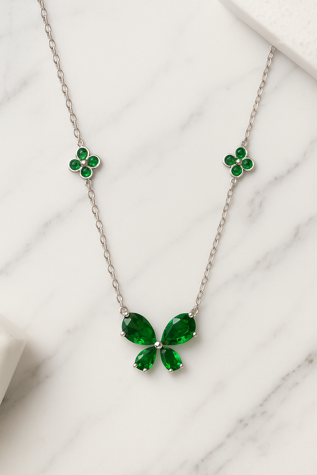 Ivy Wing Solitaire Necklace | 925 Sterling Silver