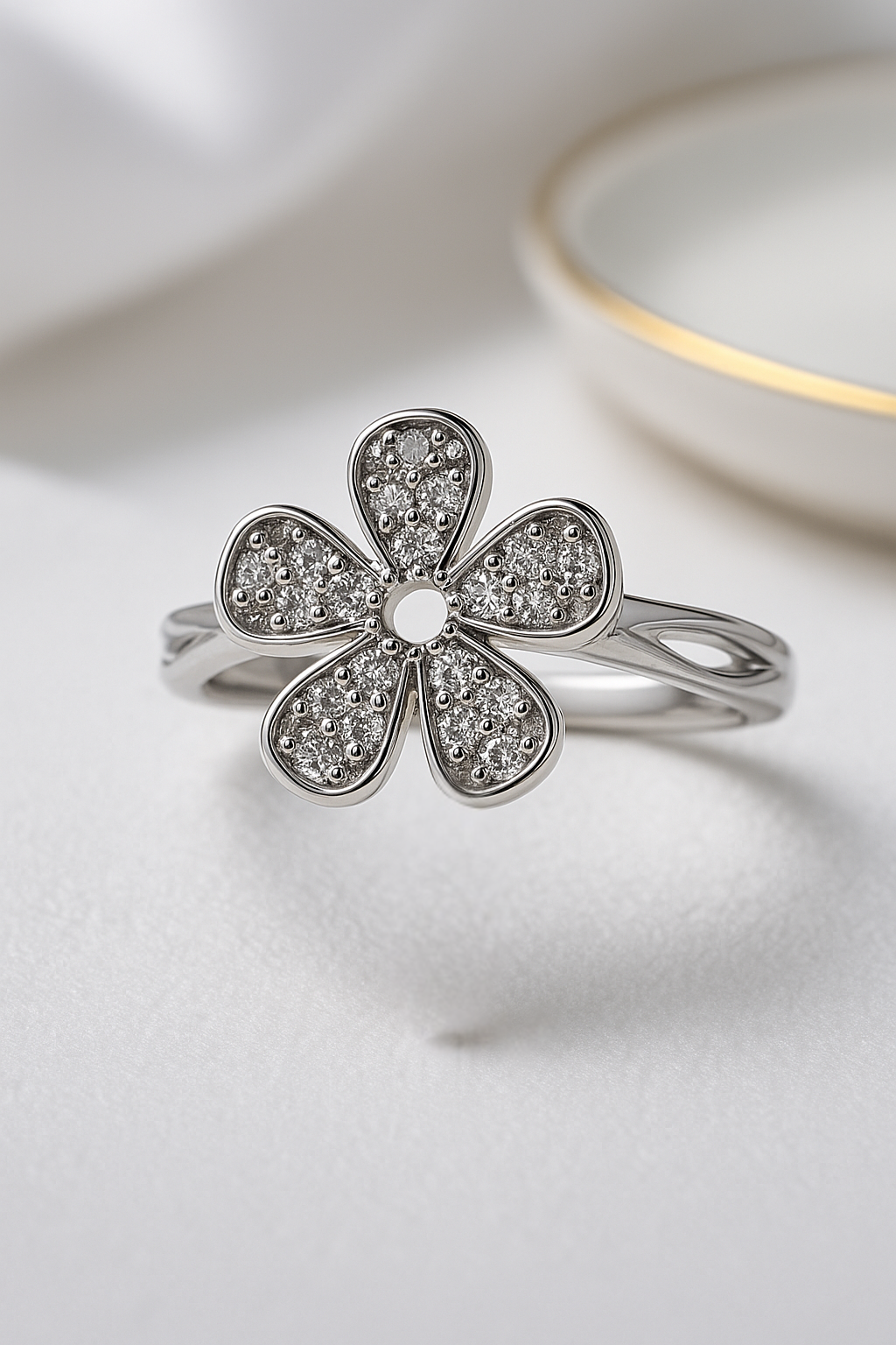 Lumière Blossom Ring - Sterling Silver
