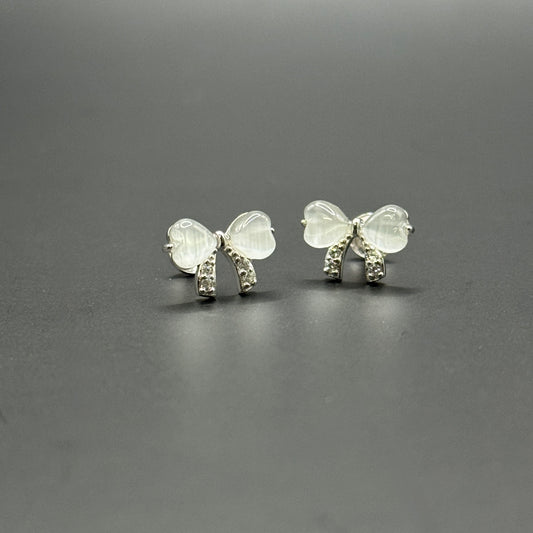 Bowknot Cats Eye Studs