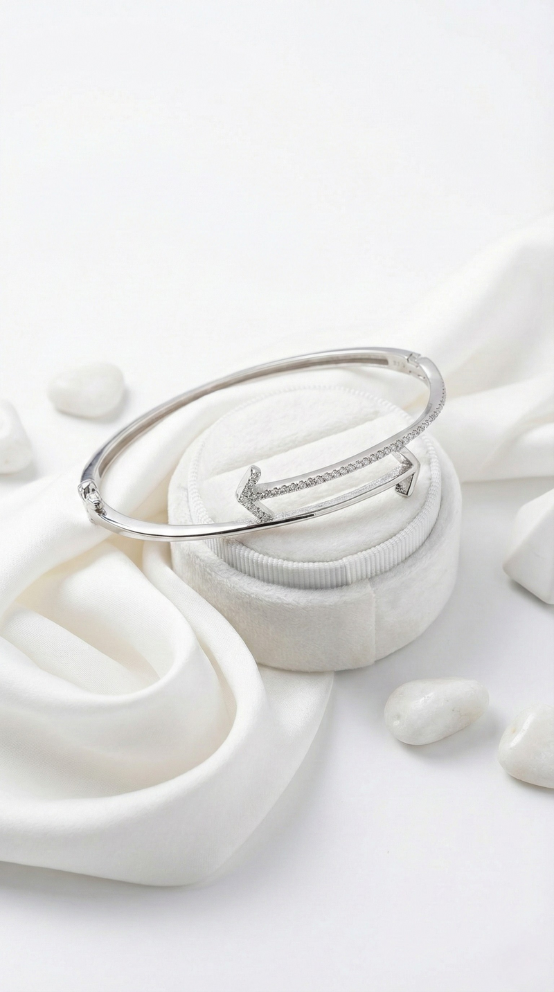 Vector Pavé Kada | 925 Sterling Silver