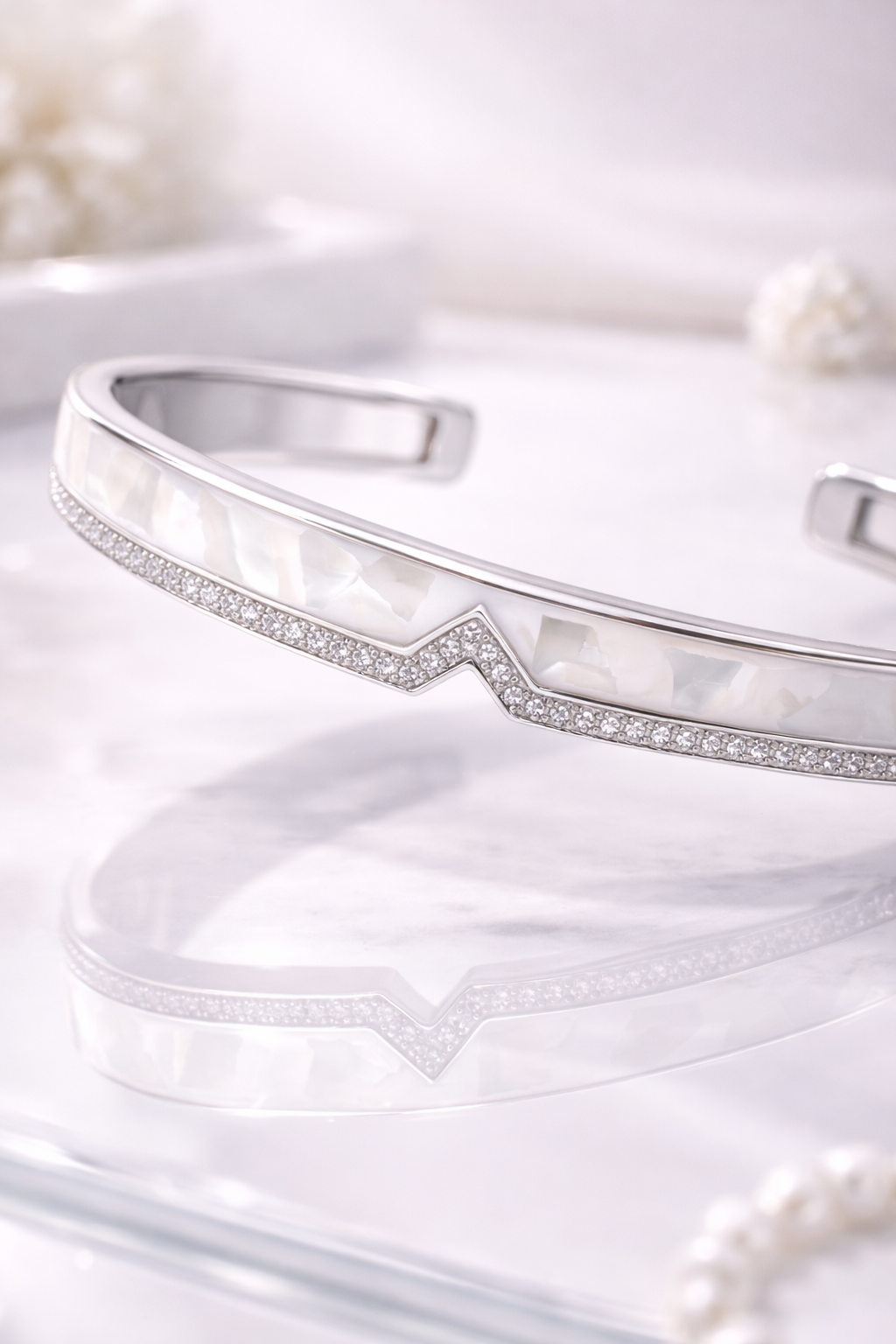 Vera Chevron Cuff Bracelet | 925 Sterling Silver