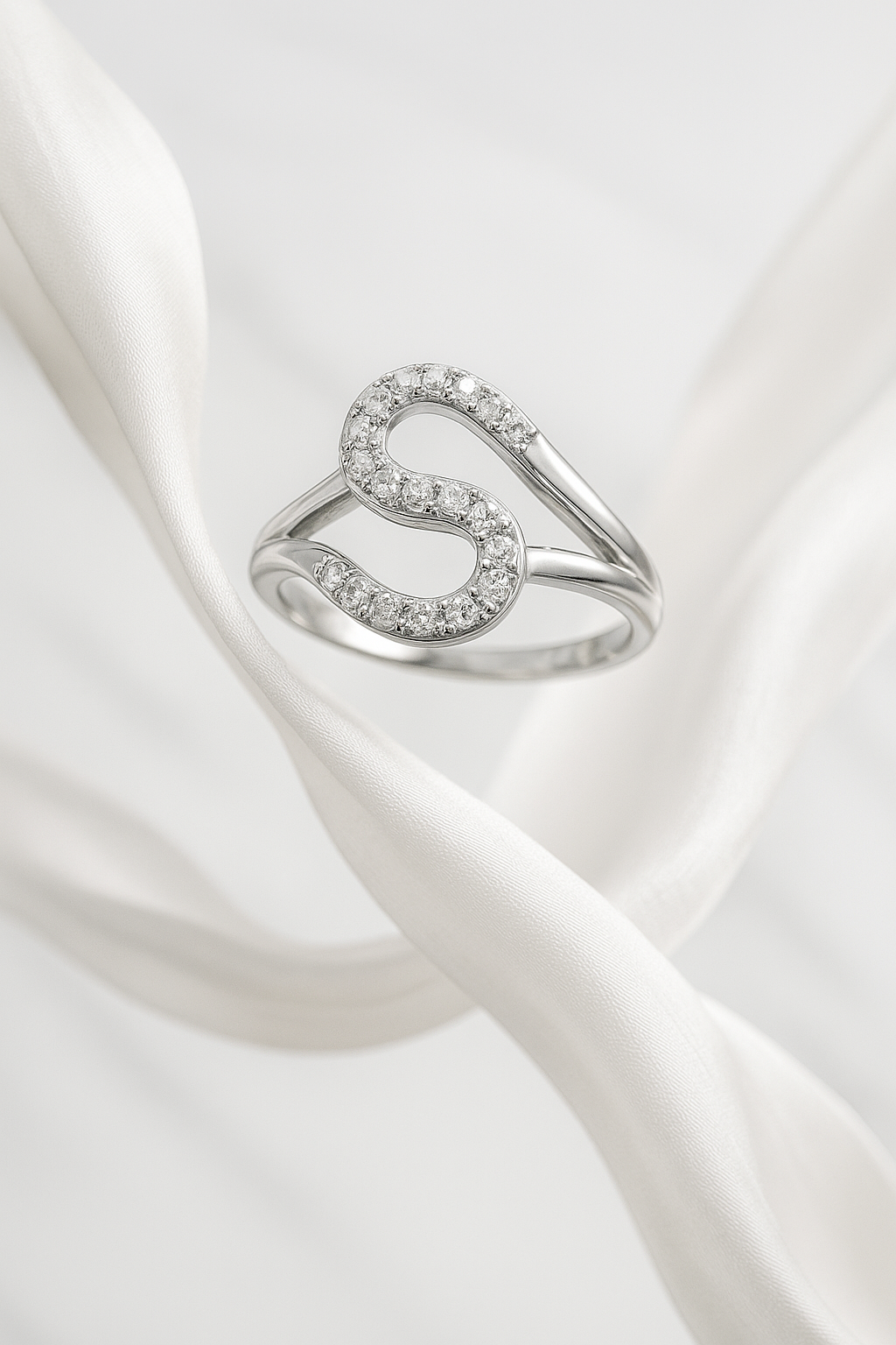 Lumina Twist Pavé Ring - Sterling Silver