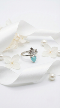 Élora Petal Heart Ring | 925 Sterling Silver
