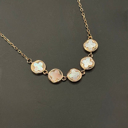 Clover Necklace