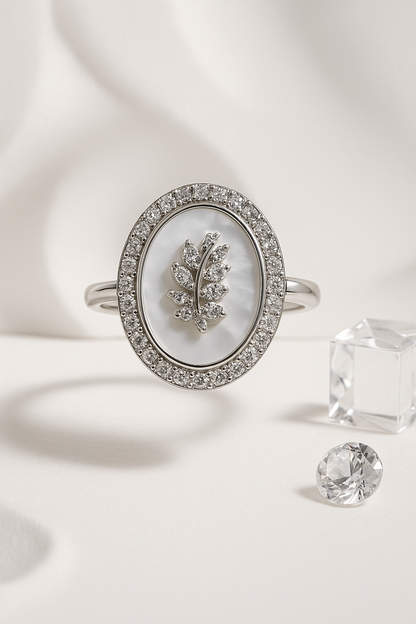 Lumière Laurel Crest - Sterling Silver