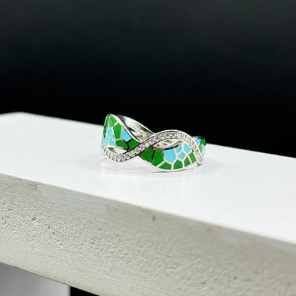 Verdant Twist Ring