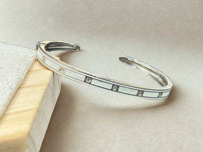 The Alba Cuff