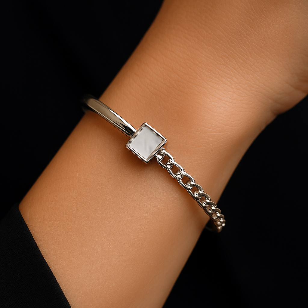 Chic Silver & Mother of Pearl Link Kada