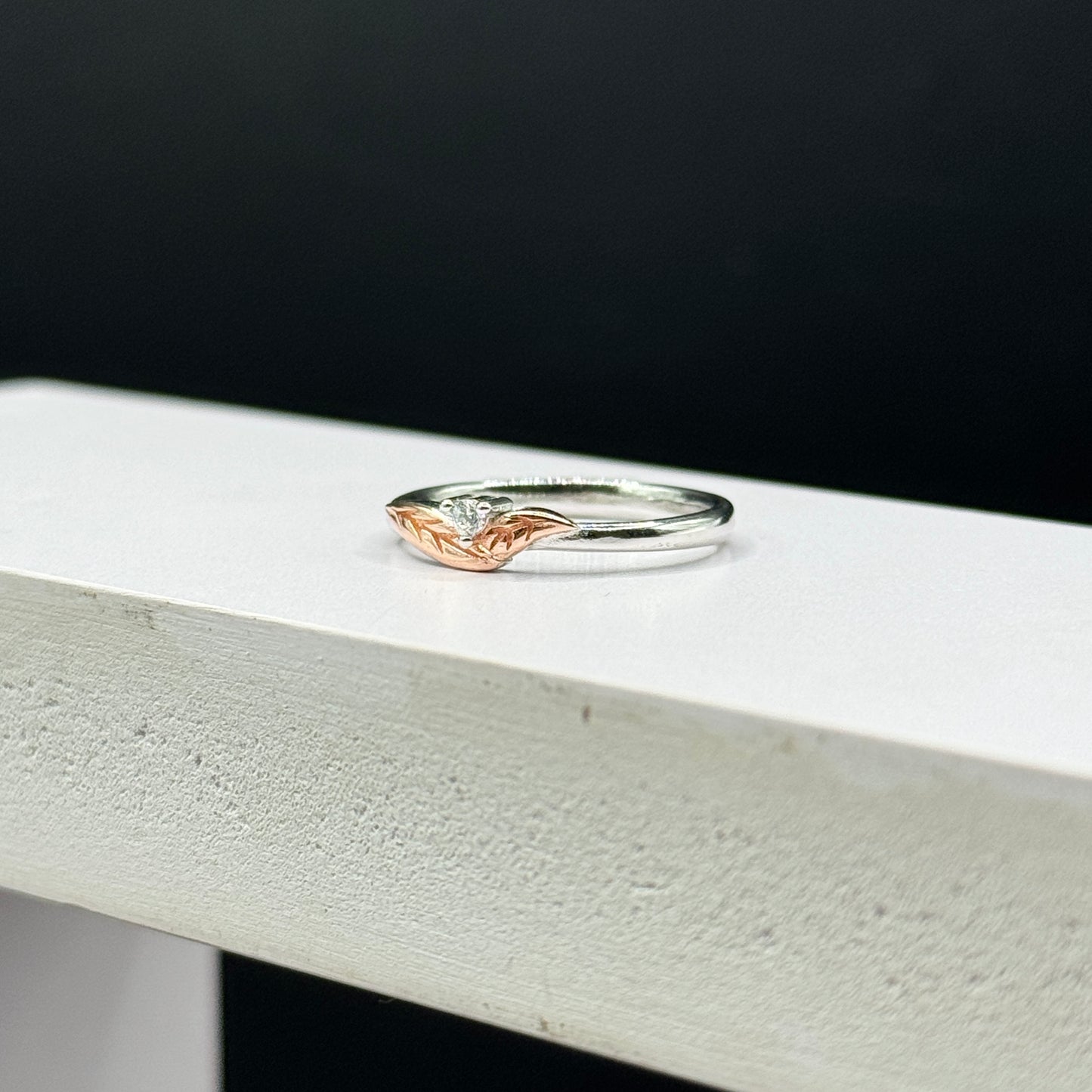 Leaflet Charm Ring