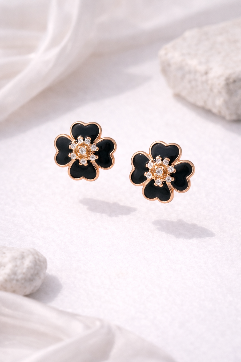 Velours Fleur Stud Earrings | 925 Sterling Silver