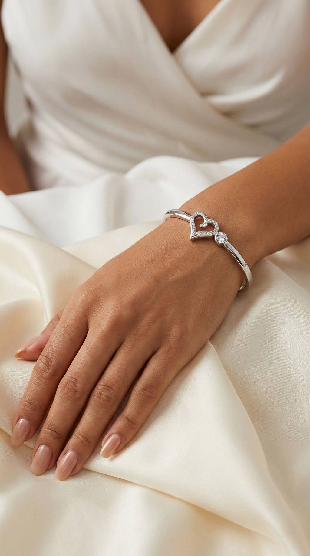 Elise Pavé Heart Cuff | 925 Sterling Silver
