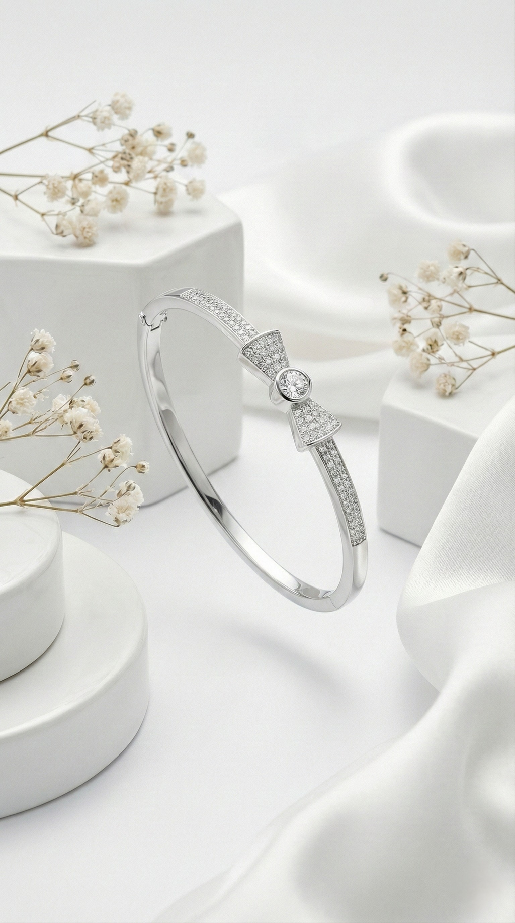 Élise Bow Pavé Kada | 925 Sterling Silver