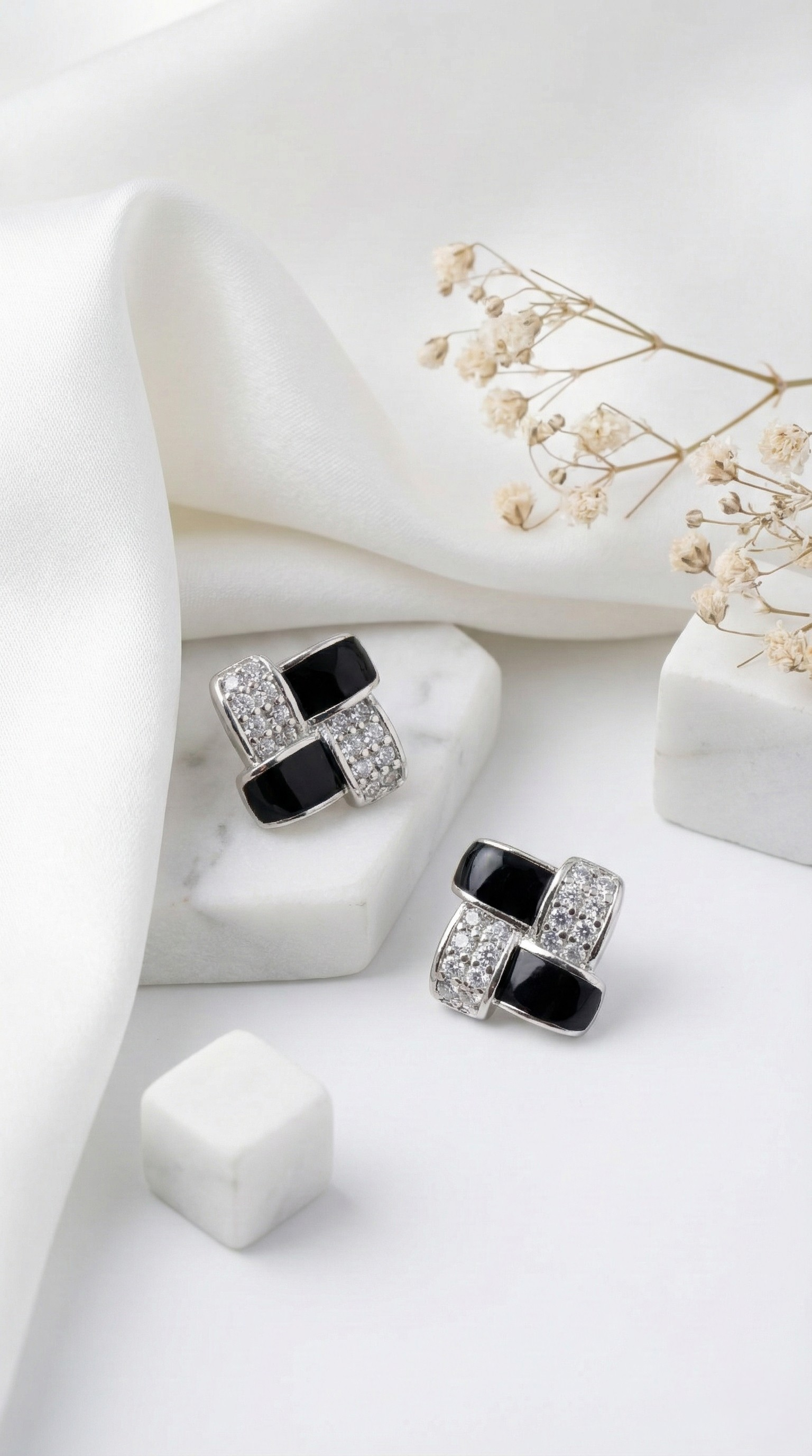 Ébène Weave Stud Earrings | 925 Sterling Silver