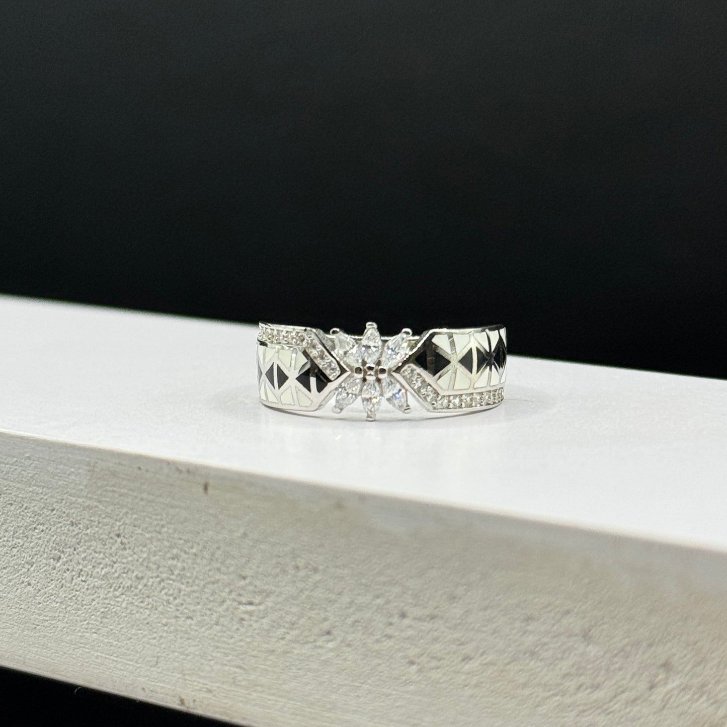 Snowflake Ring