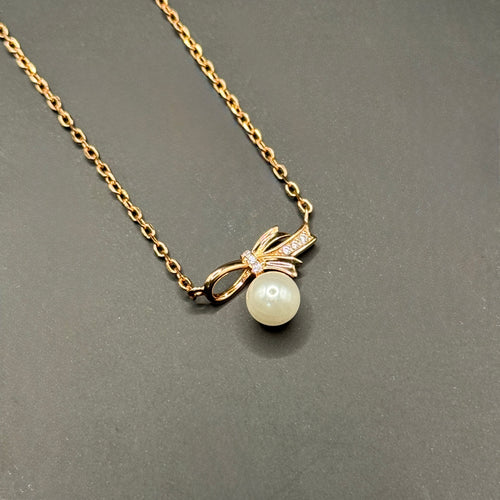 Bow & Pearl Necklace