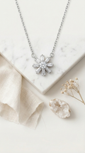 Étoile Radiant Pendant Necklace | 925 Sterling Silver