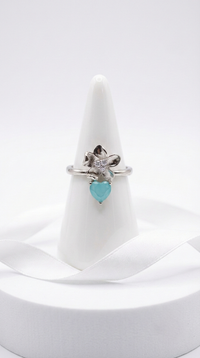 Élora Petal Heart Ring | 925 Sterling Silver