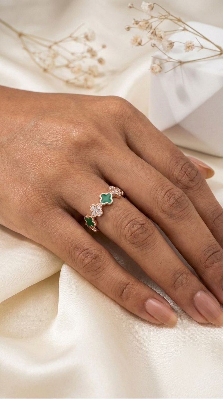 Aveline Green Clover Ring | 925 Sterling Silver