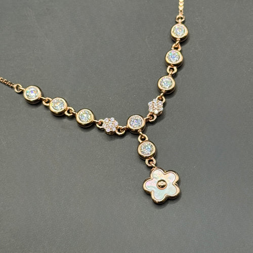 Daisy Dangle Bracelet