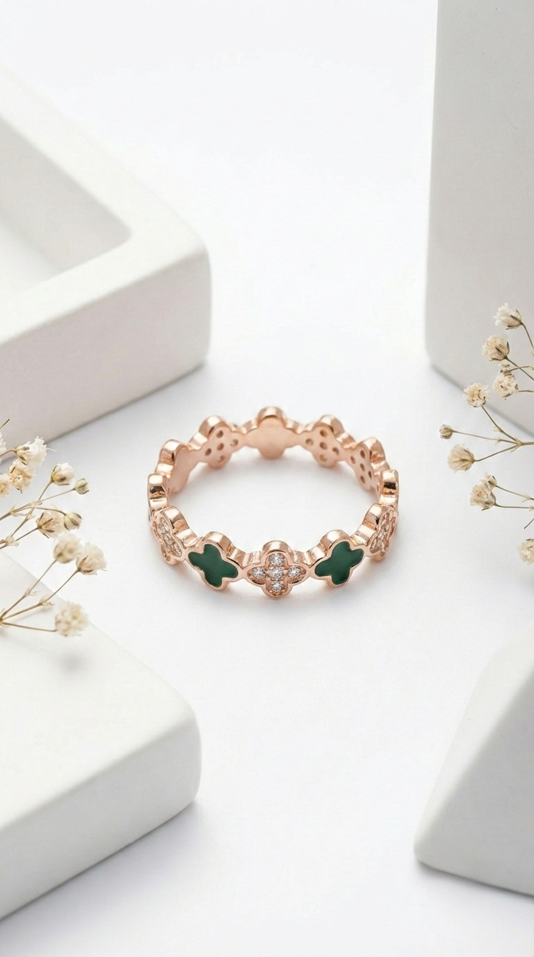 Aveline Green Clover Ring | 925 Sterling Silver